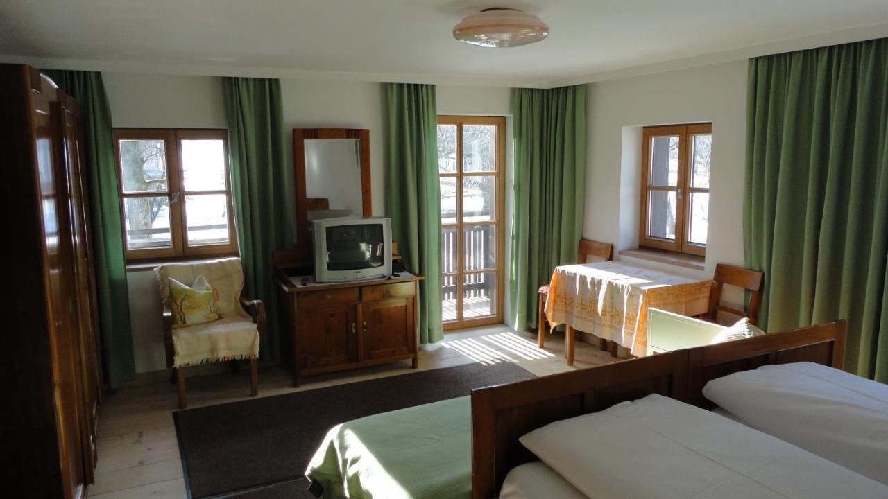 Landhaus Schoesser-Brandler Mayrhofen Exterior foto
